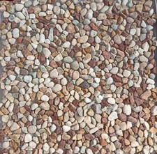 Restposten 10qm Knief Flusskiesel Tiber auf Matten verklebt 30x30cm Nr. 334