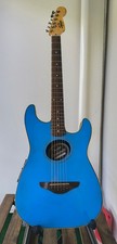 Stratacoustic Fender/Squier Western Elektroakustische Gitarre
