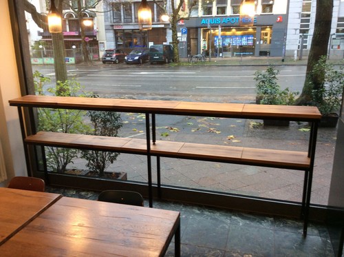 Schicke theke aus eichenholz - schicke,