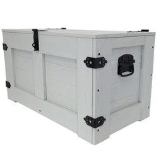 Graue große Holztruhe mit