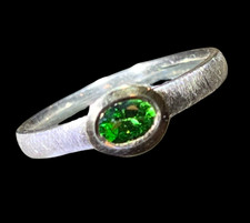 Tsavorit Sternen Kristall Ring in Silber mit vergoldeter Fassung