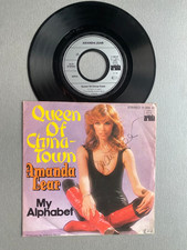 AMANDA LEAR  Original signed