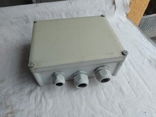 Leere Elektro Verteilerdose, 33 x 26 x 13 cm