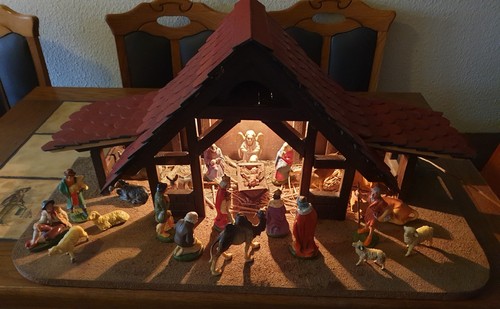 Weihnachtskrippe mit figuren - weihnachtskrippe,