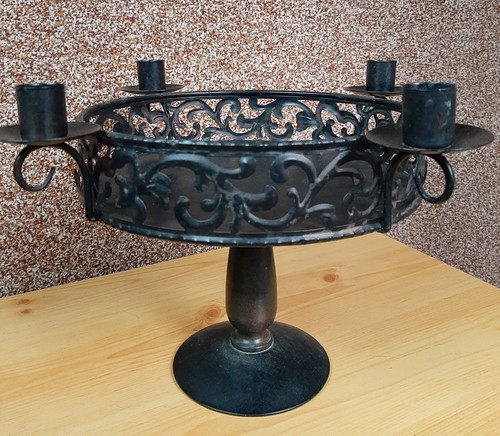 Schalenkerzenständer