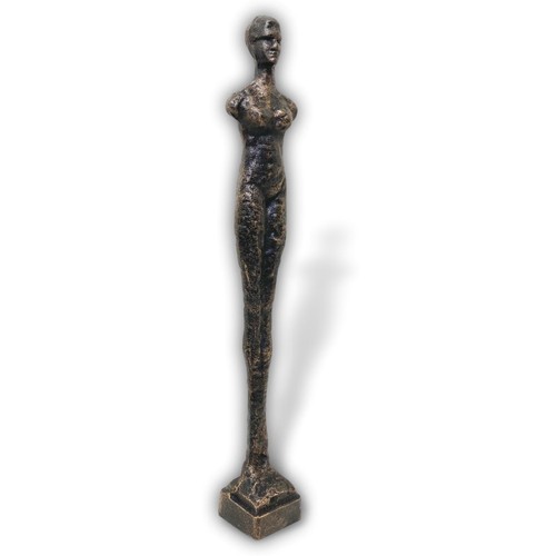 Skulptur eisenfigur frau - skulptur,