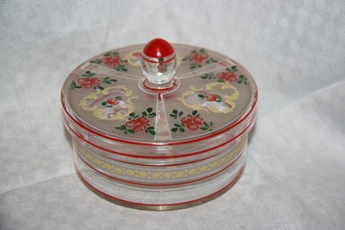 Art deco deckeldose aus glas - art,