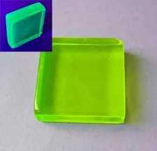 Uranglas Block, 80x80x20 mm