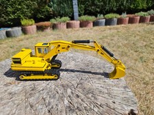 NZG Modelle 1/50 | MF 450 Tieflöffelbagger | Bagger – Kettenbagger