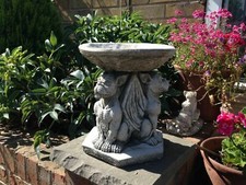 Schöne vogeltränke gargoyle - vogeltränke,