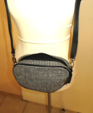 Tchibo Umhänge-CrossBag-Bauch-Tasche,2 Henkelriemen,schwarz-weiss, neu