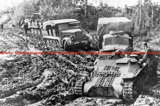 F027671 Deutscher Panzer I und