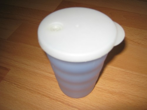 Trinkbecher tupperware junge - trinkbecher,