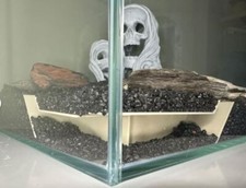 Ecke Unterirdisches Aquarium