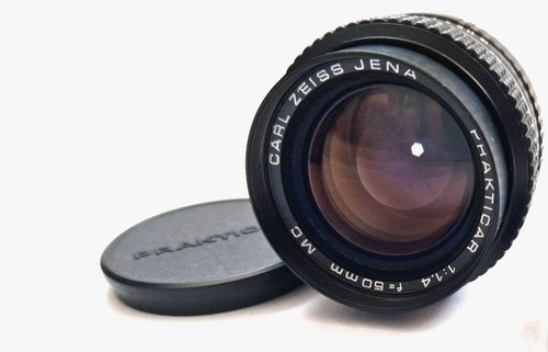 Lens carl zeiss prakticar - lens,