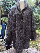 Schöne, neuwertiger Damen