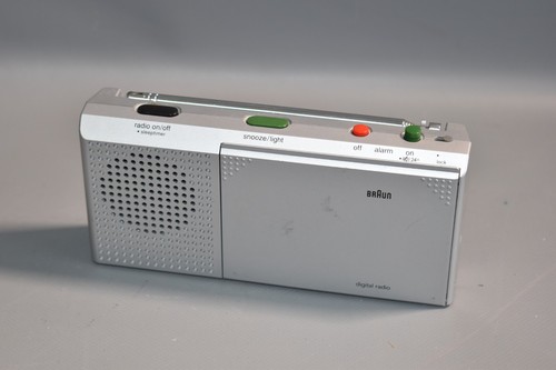 Braun design radio wecker - +,