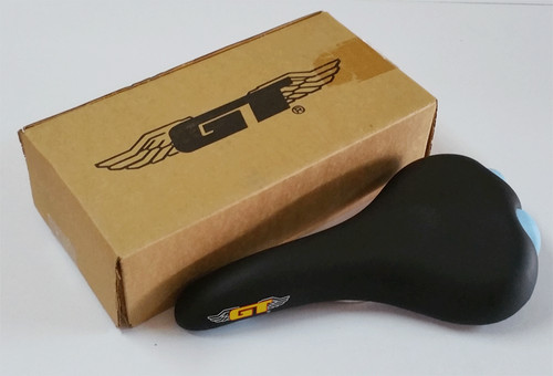 Vintage old school wing - school's, gt