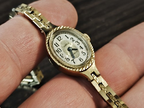 Vintage damenuhr chaika sowjet - damenuhr,