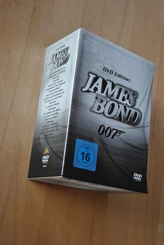 James bond 007 - james,