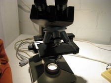Hund Wetzlar -Gyn Mikroskop /Labormikroskop von der Praxis