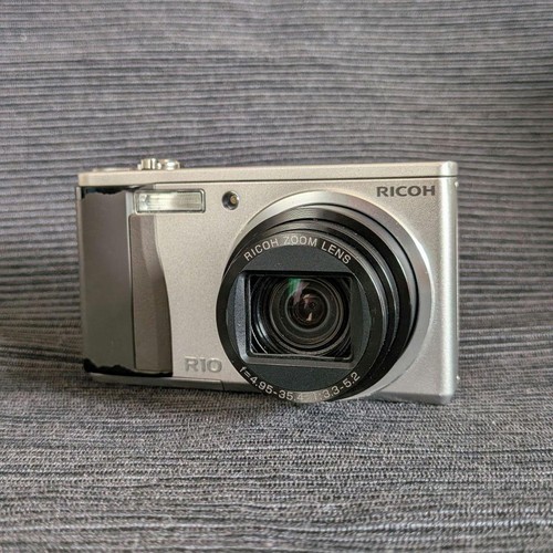Ricoh r10 kompakte - ricoh,