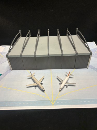 Herpa wings 500 airport - herpa,
