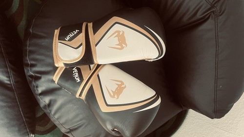 Venum boxhandschuhe oz - boxhandschuhe,
