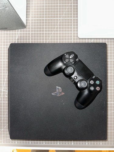 Playstation pro 1tb sehr - 1tb,