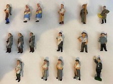 17 Stück WHW Abzeichen