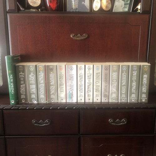 Robert jordan wheel of - jordan, 📕