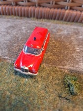Modellauto 1:87  von Brekina Mercedes  190 Feuerwehr Frankfurt