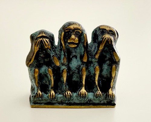 Skulptur die drei weisen - die,