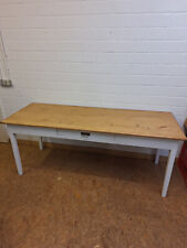 großer Tisch weiß um 1920 mit Weichholzplatte um 1920