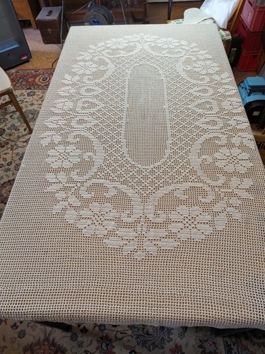 Alte häckel tischdecke - häckel,