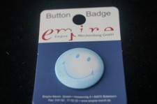 Schöner neuer hellblauer Smiley Pin/Button/Anstecker
