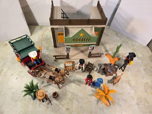 6 figuren playmobil - 6,