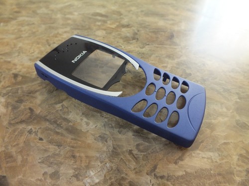 100 original nokia - 8210, front