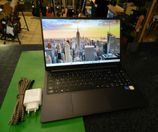 Samsung Galaxy Book3 15,6 Zoll