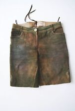 Kurze Lederhose Country Maddox mit Stickerei leicht speckig guter Zustand Gr.44