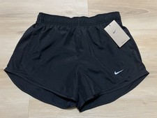 NWT Nike Tempo Women's