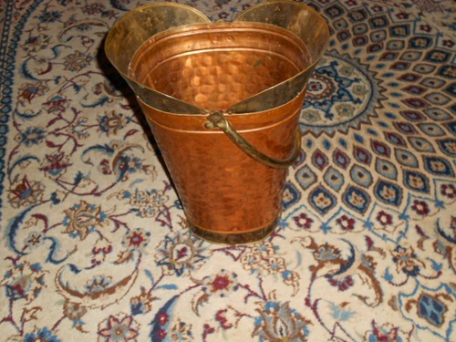 Antiker bauern melkeimer aus - antiker, bauern-melkeimer,