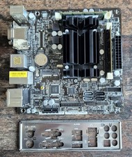 ASRock Q1900-ITX Motherboard Quad Core J1900 mit 4 GB RAM