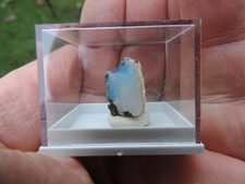 großer Opal aus Lightning