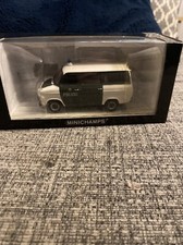 1:43 -Minichamps- 400082490