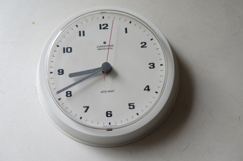 Junghans ato mat wanduhr - junghans, ato-mat