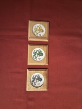 Porzellanplaketten im