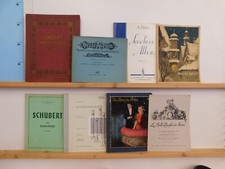 69 Bücher Hefte Noten