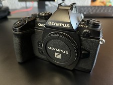 Olympus E-M1 OM-D 16 MP