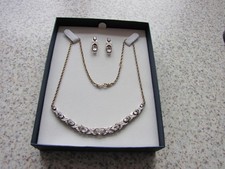 Schönes Schmuckset Collier